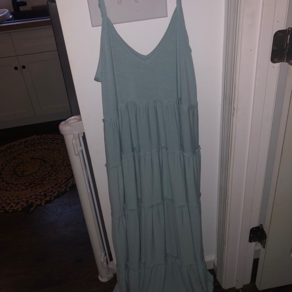 Size Large Maxi Dress Bundle - Picture 9 of 9